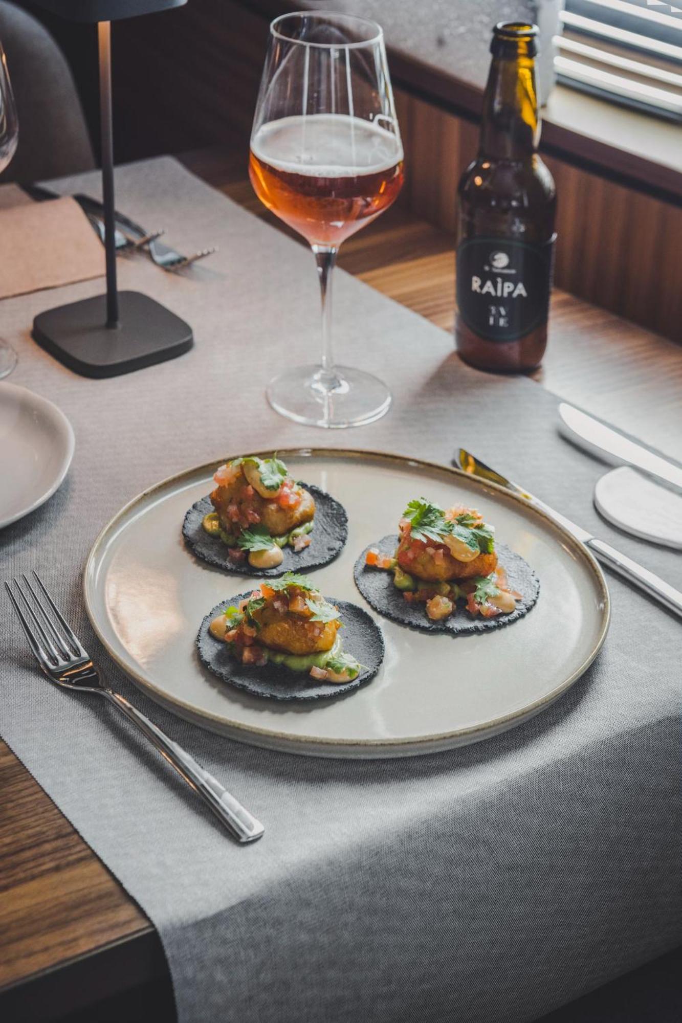 3 Vie Restaurant & Rooms Acquarossa Eksteriør billede